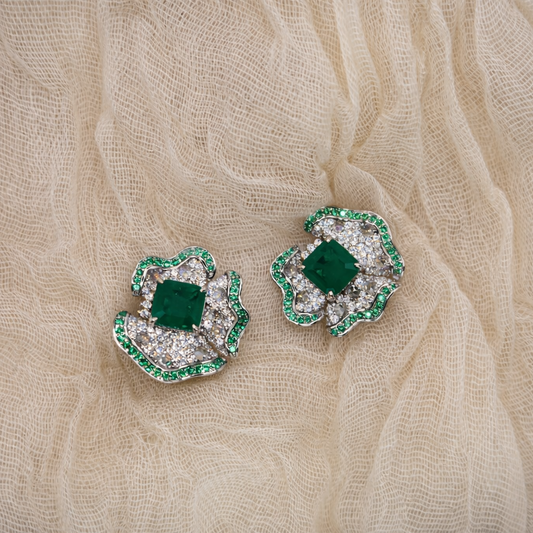 Premium Collection Vintage Emerald Studs