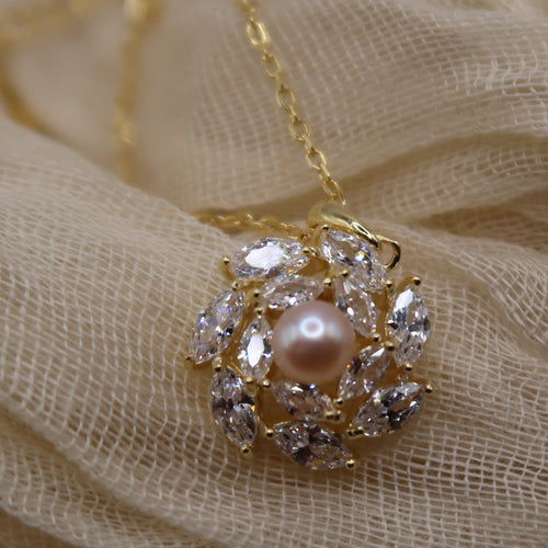 Pearl Blossom - Gold